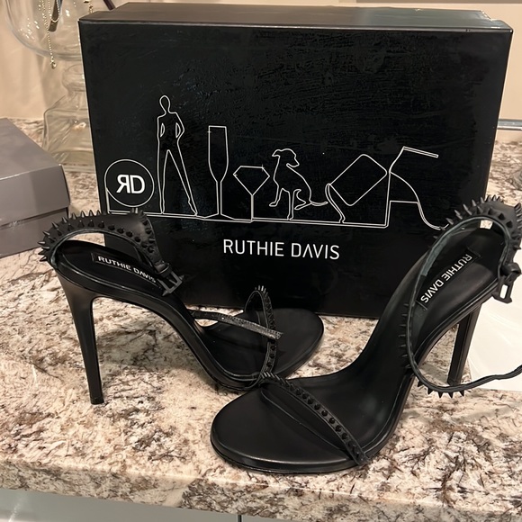 Ruthie Davis limited edition Symone spike heels - Picture 5 of 5